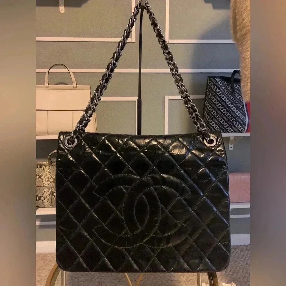 CHANEL X LARGE FLAP PATENT LEATHER QUILTED CC SHOULDER BLACK BAG {RARE FIND}